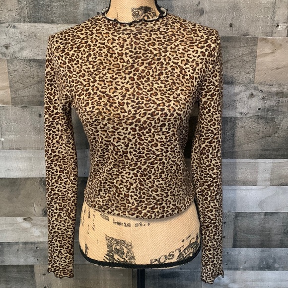 HYFVE Soft Leopard Top - Picture 13 of 13